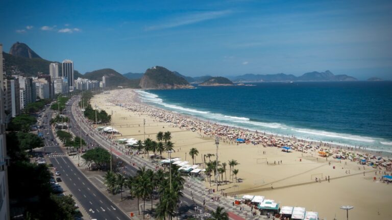 The Best Time to Visit Brazil: Seasons and Festivals Explained